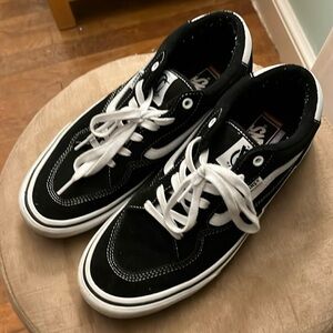 Vans Rowan